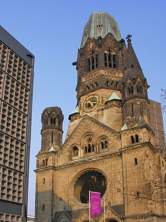 Hauptturm der Gedächtniskirche Fotos
