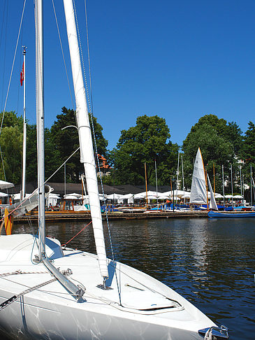 Foto Bootsverleih und Hafen auf der Außenalster - Hamburg