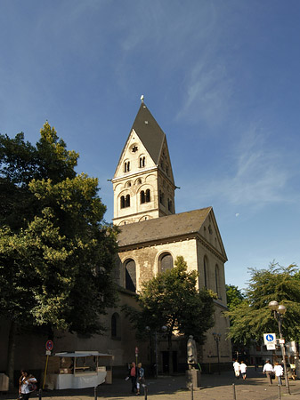 Westturm der St Aposteln Foto 