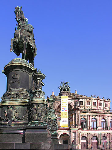 Foto König Johann Denkmal