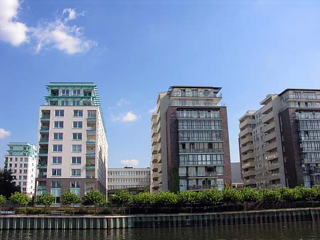 Wohnungen an der Spree Fotos