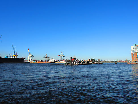 Blick auf den Hafen Fotos