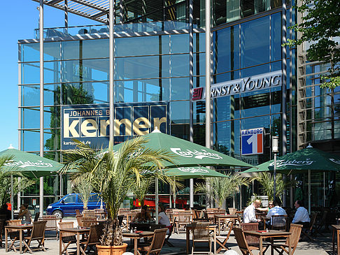 Foto Straßencafe in Harvestehude - Hamburg