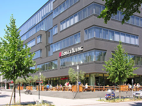 Straßencafe in Harvestehude Fotos