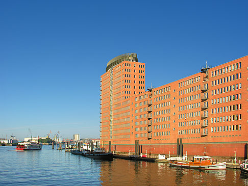Hanseatic Trade Center Fotos