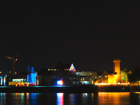 Fotos Bayernturm auf der Bayernstraße